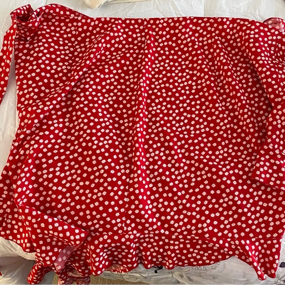 Amazon Dresses & Skirts - Red Floral Women's Wrap Skirt 5X